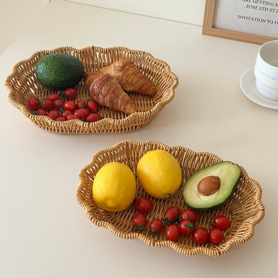 2 PCS Hand-Woven Wicker Bread Basket Scalloped Rattan Tray