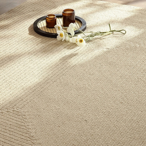 Round Wabi-Sabi Style Handwoven Jute Rug
