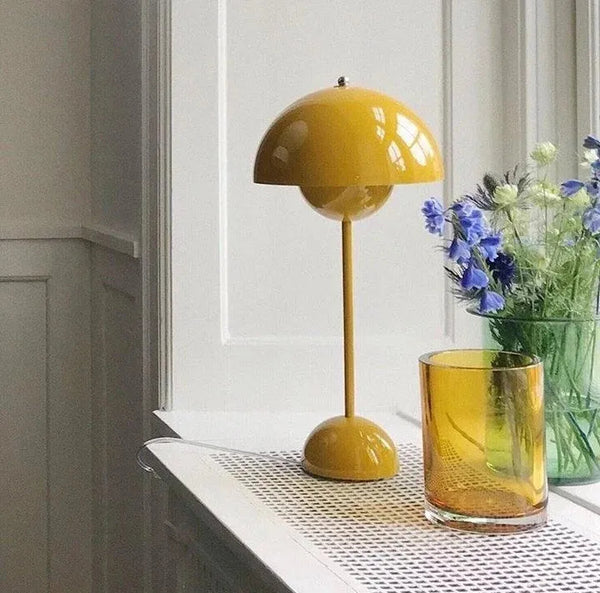 Danish Design Flowerpot Table Lamp Mushroom Metal Desk Lamp