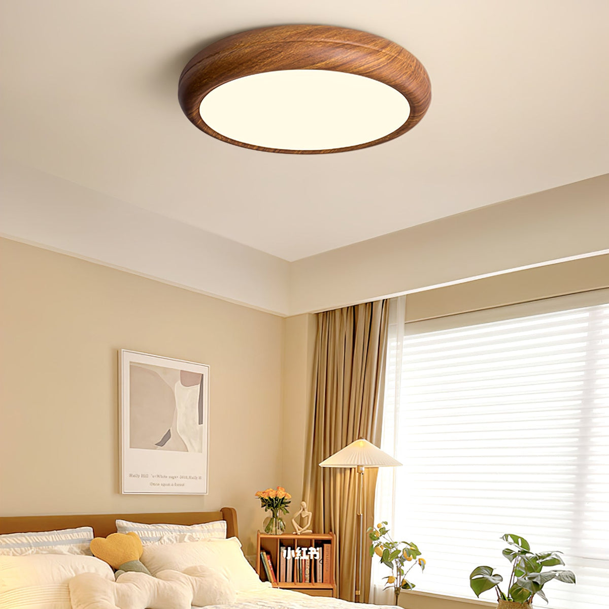 Wood Grain Round Living Room Ceiling Lamp Low-Profile Flush Mount