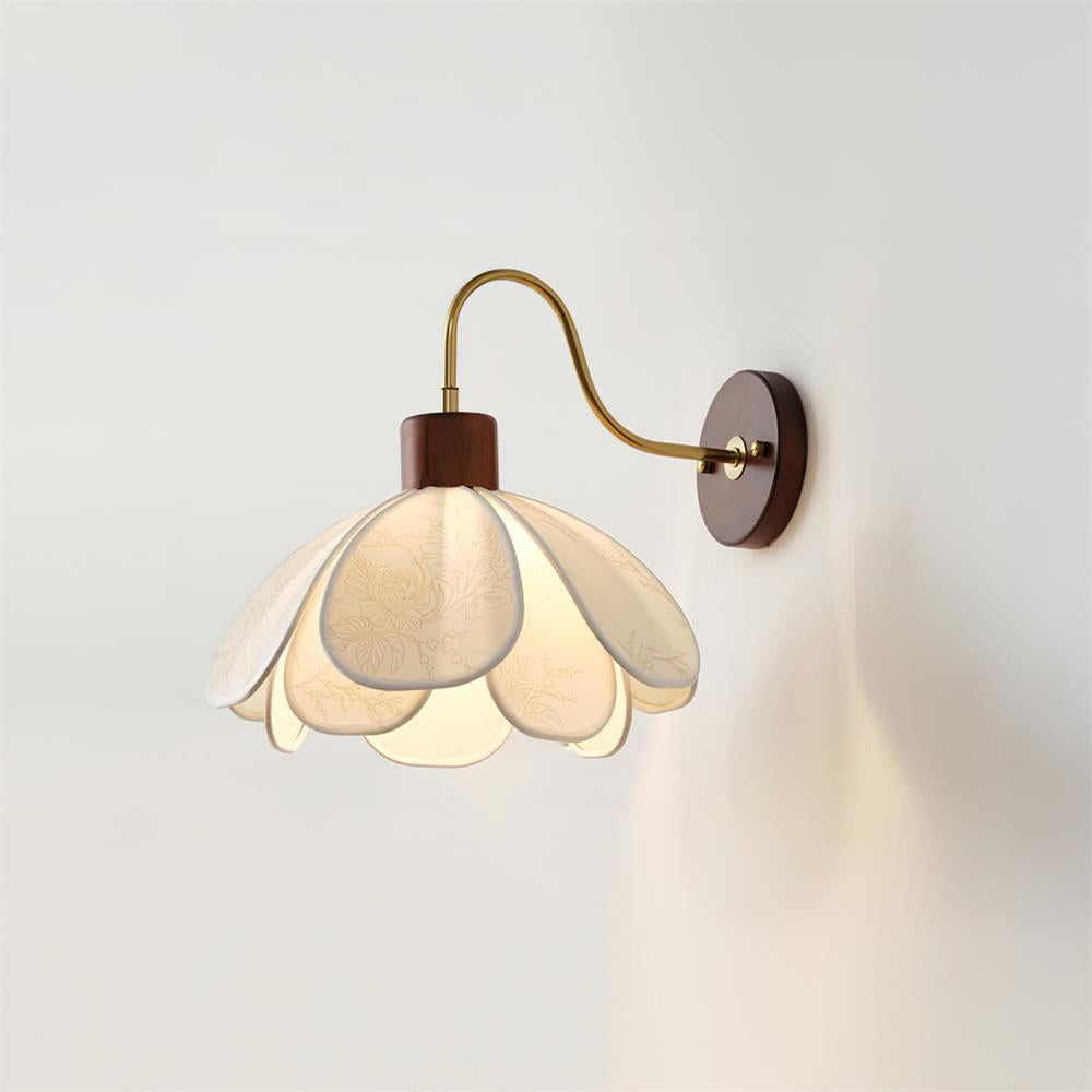 Petal-Inspired Artisan Wall Light Vintage Metal Sconce