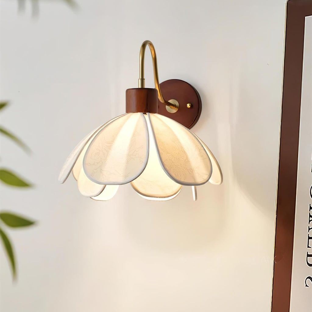 Petal-Inspired Artisan Wall Light Vintage Metal Sconce